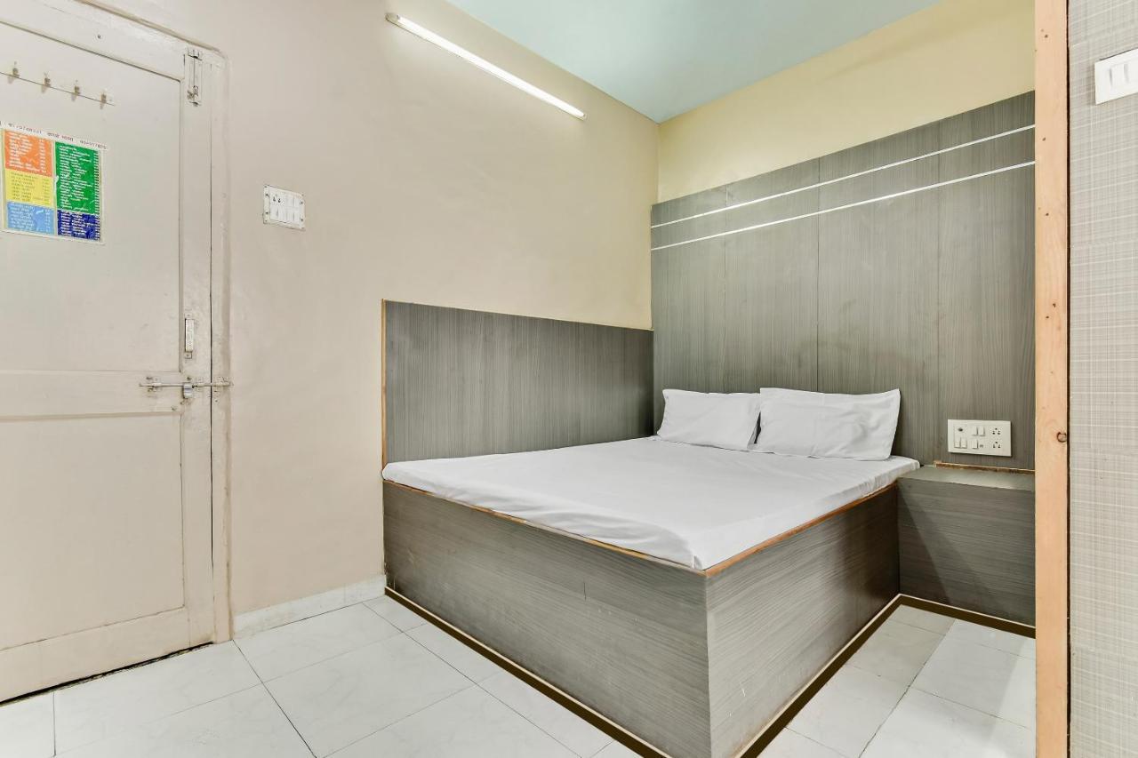 Spot On 40292 Hotel Shangrila Inn Аурангабад Екстер'єр фото